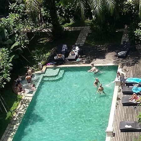 Umalas Apartment Kerobokan Buitenkant foto
