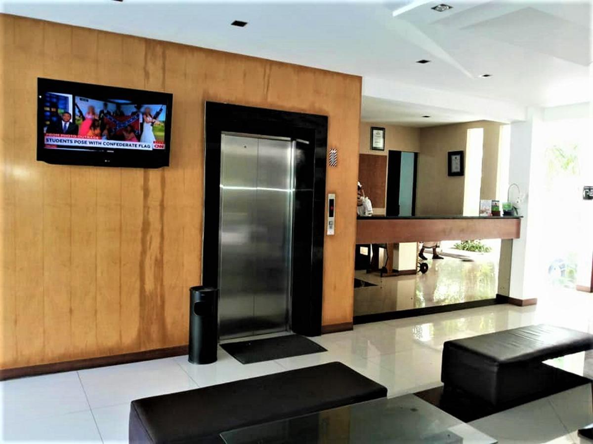 Umalas Apartment Kerobokan Buitenkant foto